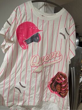 Queen of Sparkles Pink & White 'Queen' Baseball Tee